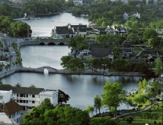 按照《中华人平易近国公司法》、《中企业国有